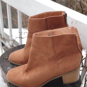 Riva Sued Ankle Women's Boots